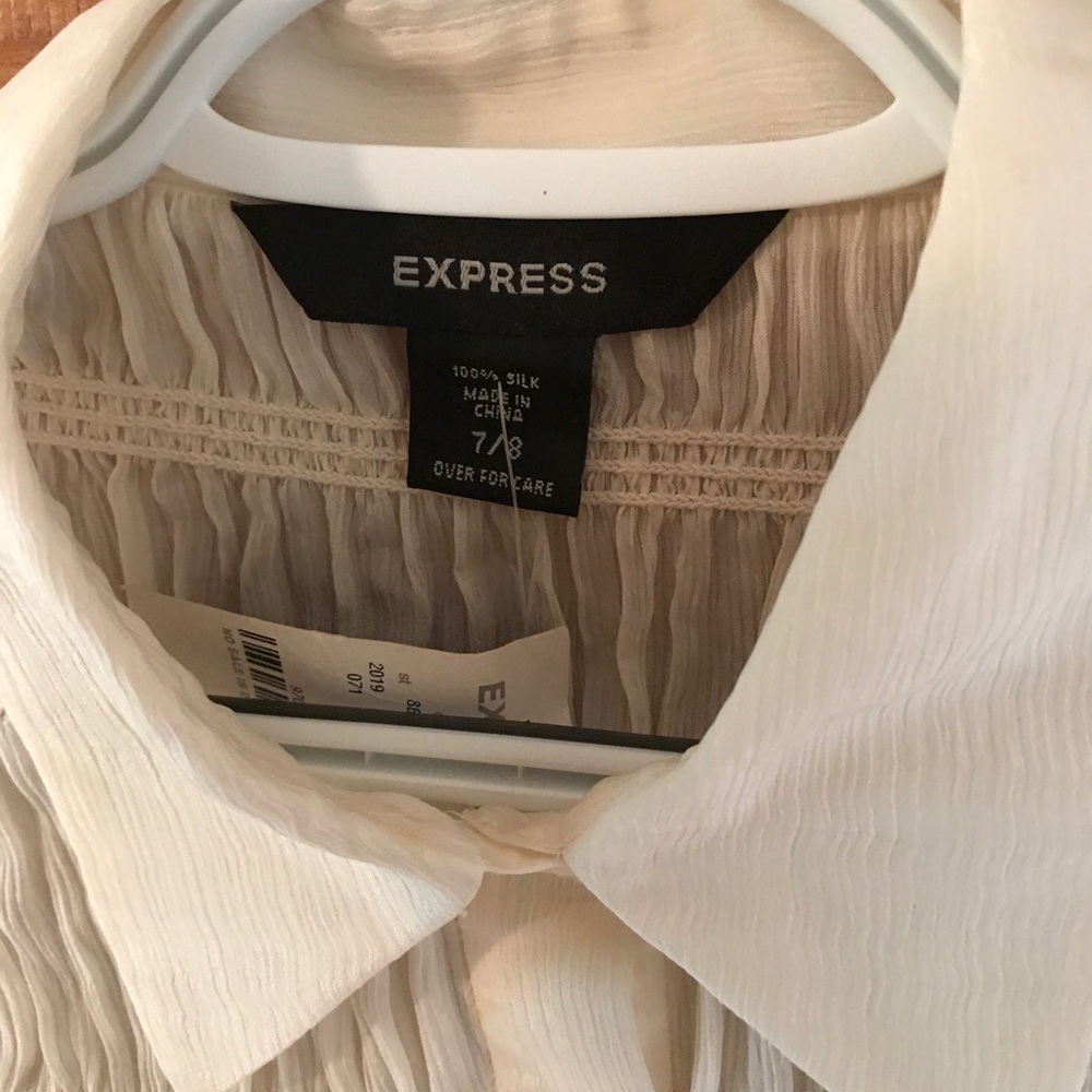 New Express top - Picture 2 of 3